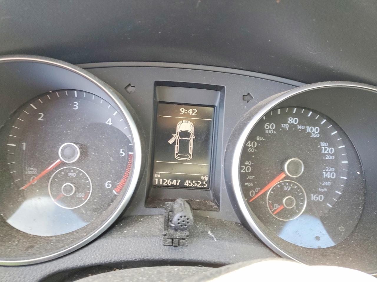 2014 VOLKSWAGEN JETTA TDI photo 9