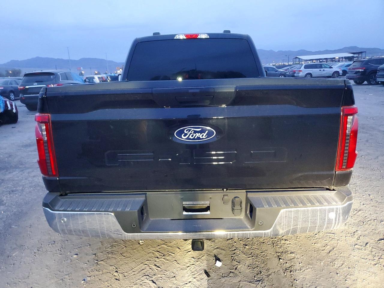 2025 FORD F150 XL photo 6