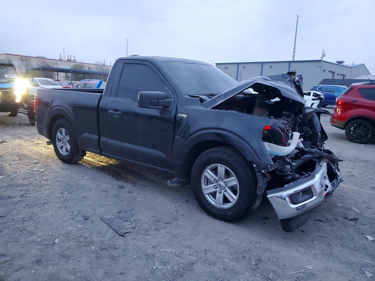 2025 FORD F150 XL photo 4