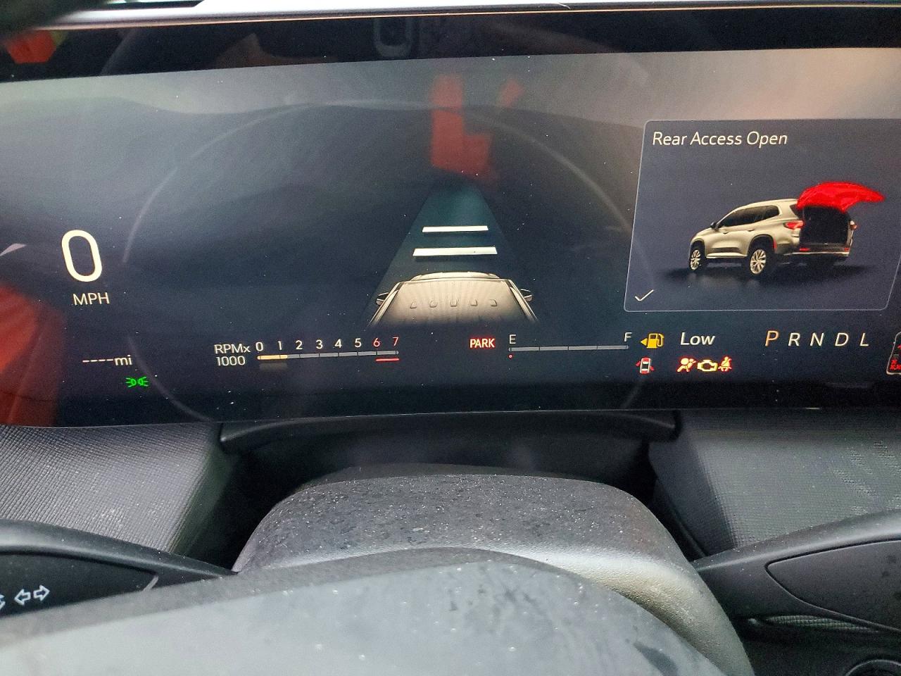 2025 BUICK ENCLAVE PREFERRED photo 9