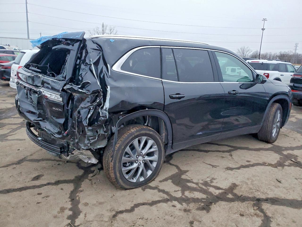 2025 BUICK ENCLAVE PREFERRED photo 3