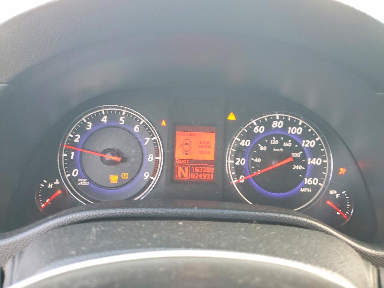 2009 INFINITI G37 BASE photo 9