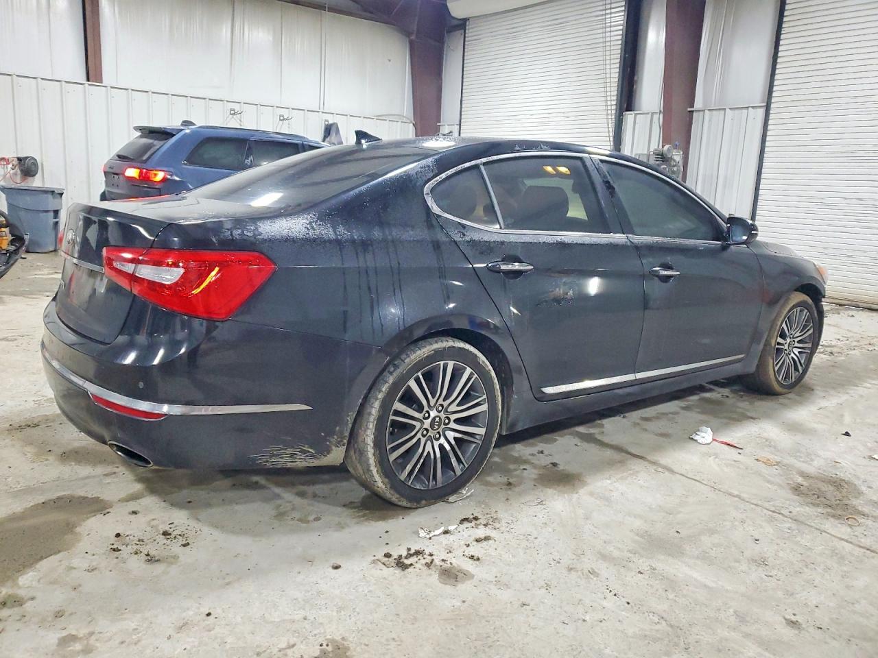 2015 KIA CADENZA PREMIUM photo 3