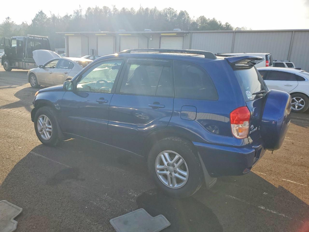 2003 TOYOTA RAV4 photo 2