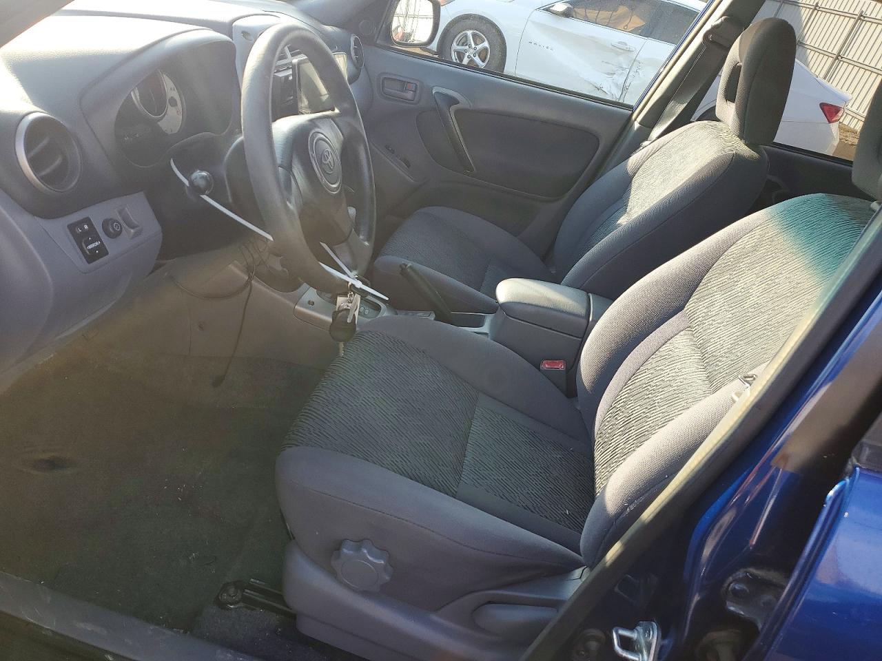 2003 TOYOTA RAV4 photo 7