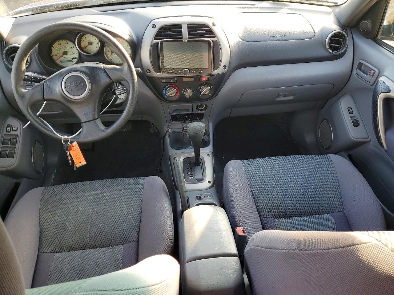2003 TOYOTA RAV4 photo 8