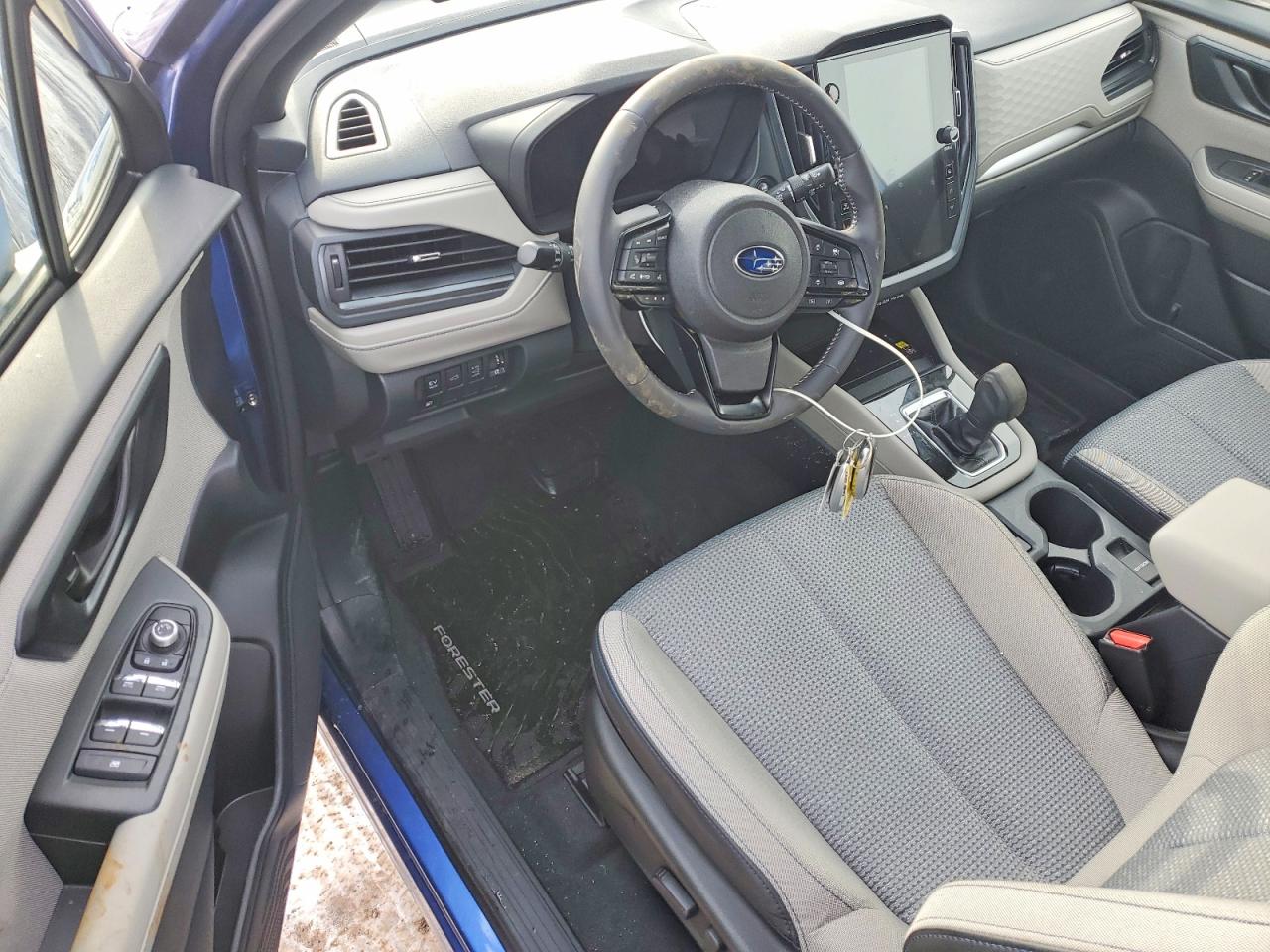 2025 SUBARU FORESTER PREMIUM photo 8