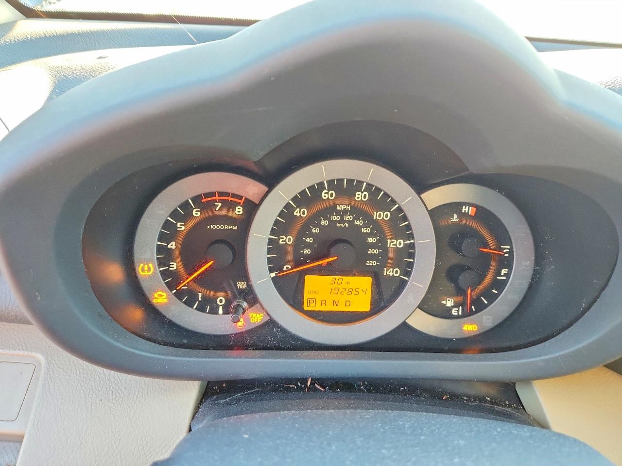 2012 TOYOTA RAV4 photo 17