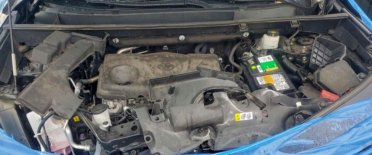 2022 TOYOTA RAV4 XLE PREMIUM photo 12