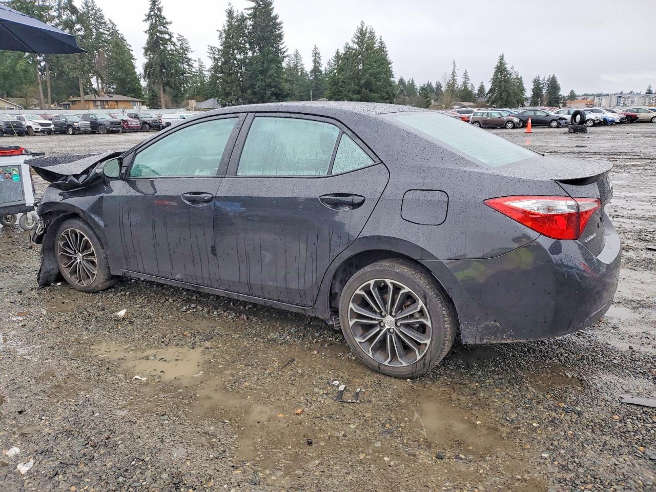 2015 TOYOTA COROLLA L photo 2