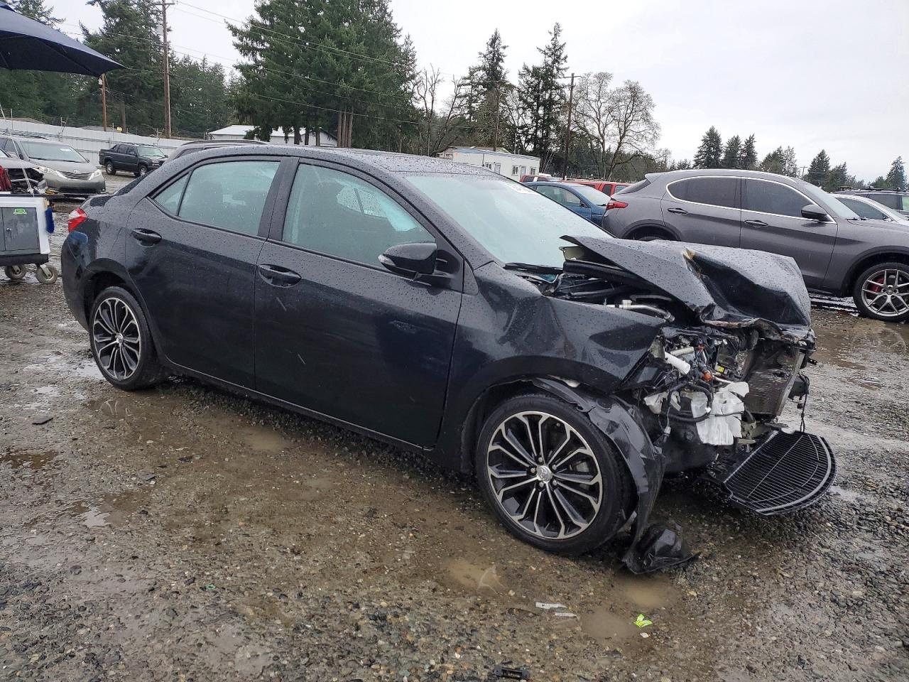 2015 TOYOTA COROLLA L photo 4