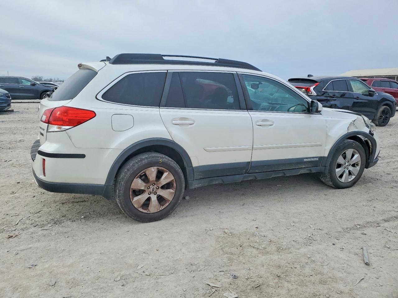 2012 SUBARU OUTBACK 2.5I LIMITED photo 3