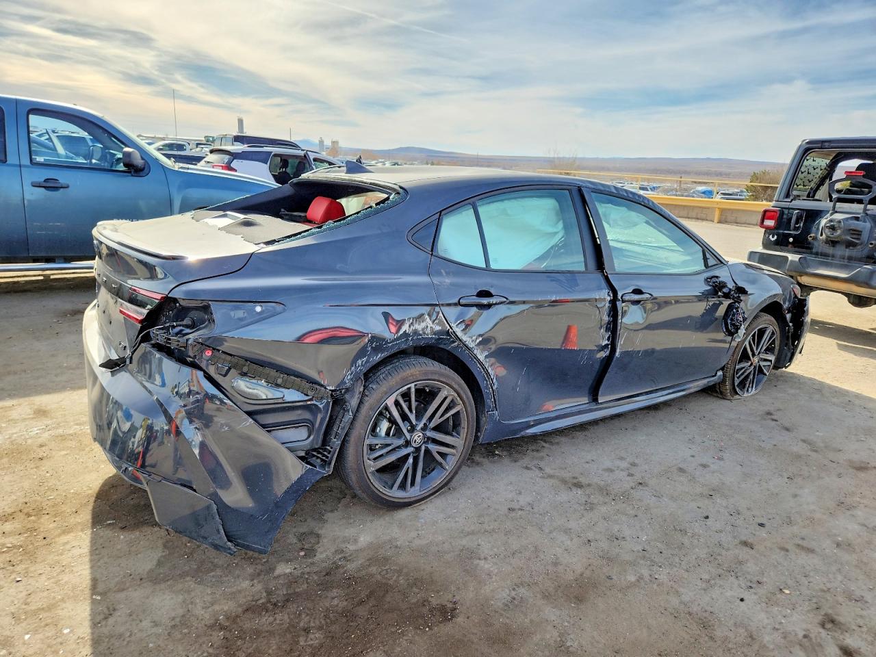 2025 TOYOTA CAMRY XSE photo 3