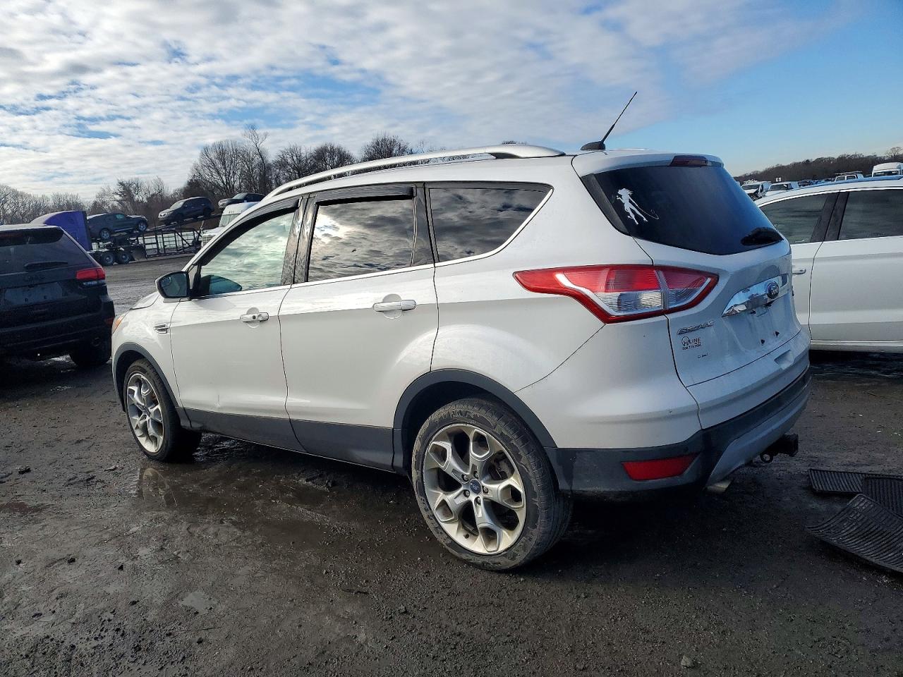 2015 FORD ESCAPE TITANIUM photo 2