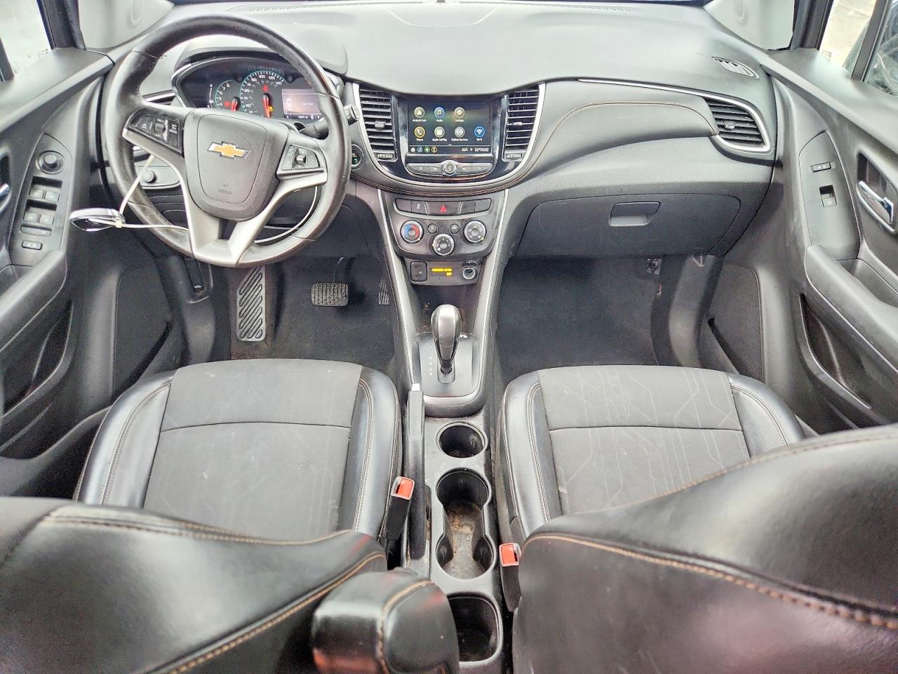 2019 CHEVROLET TRAX 1LT photo 8
