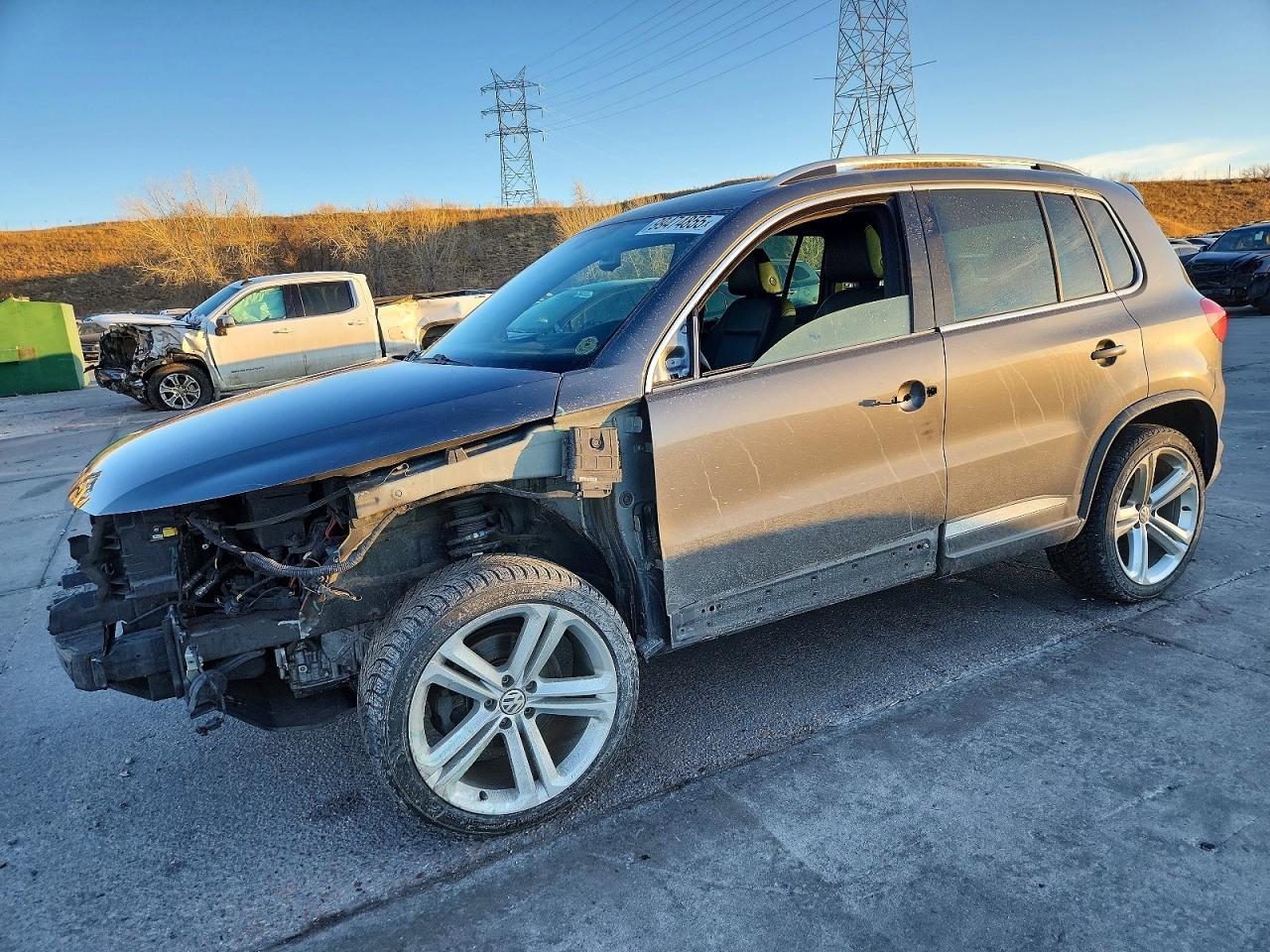 2016 VOLKSWAGEN TIGUAN