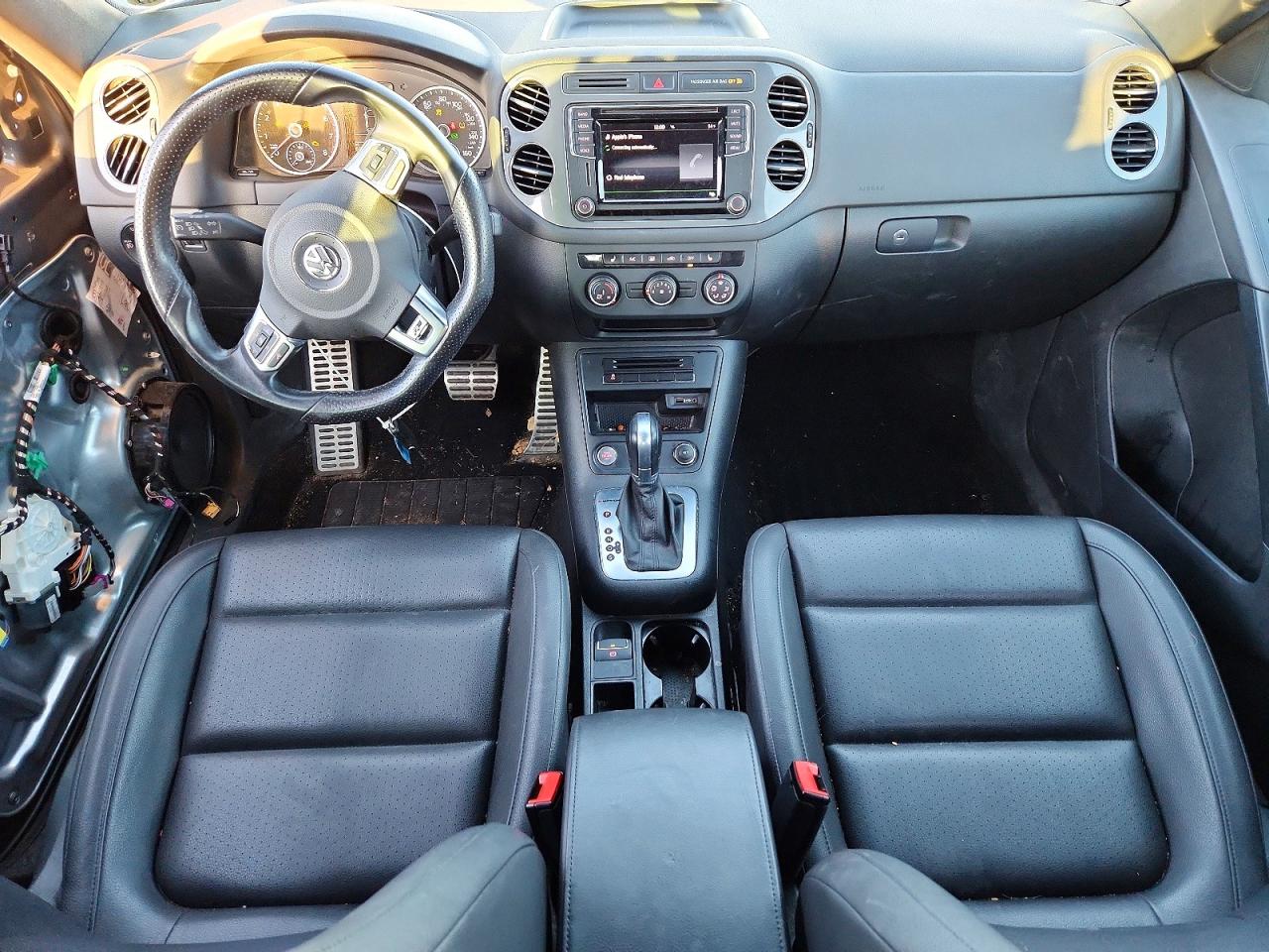 2016 VOLKSWAGEN TIGUAN S photo 8