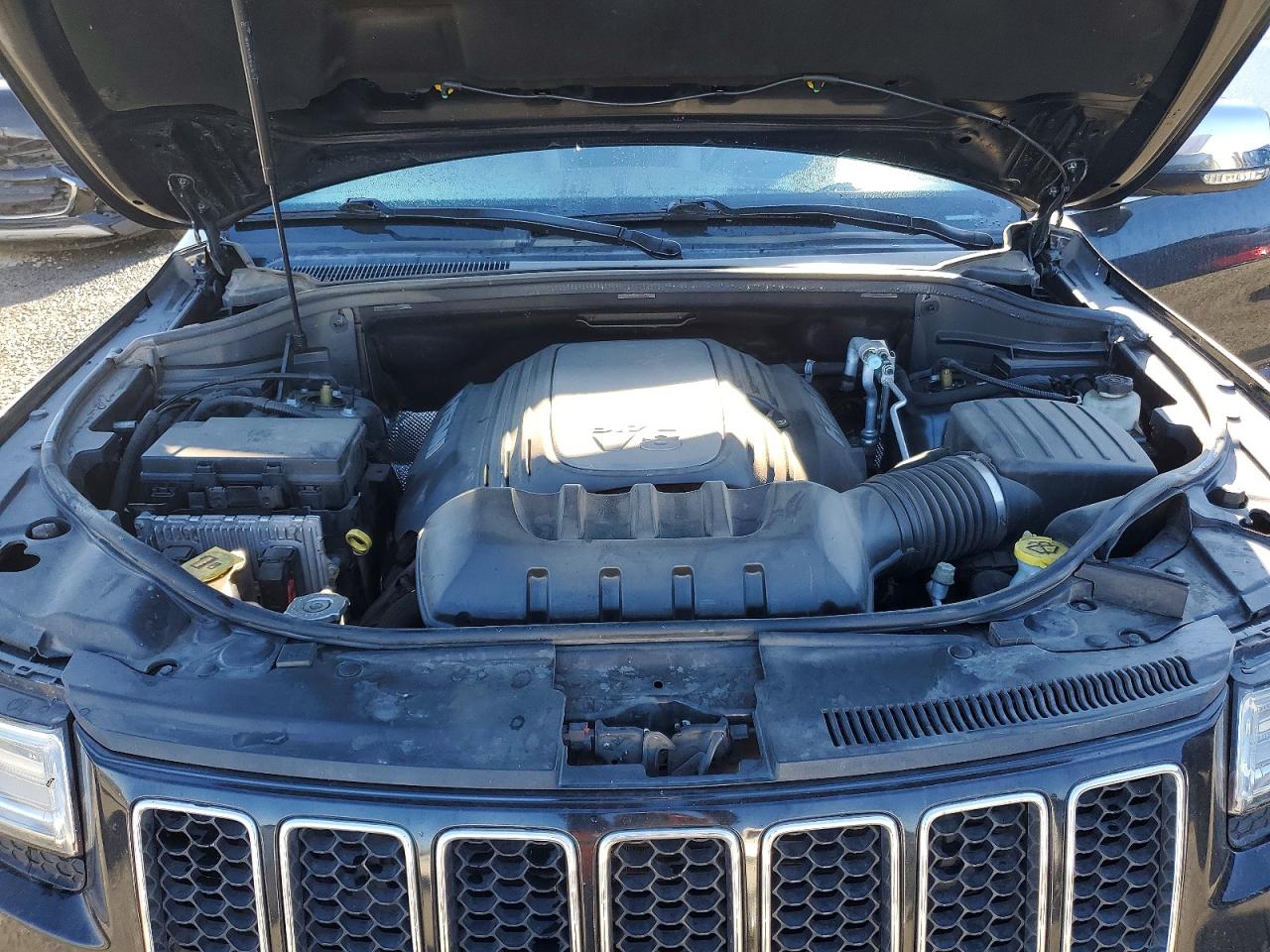 2015 JEEP GRAND CHEROKEE OVERLAND photo 12