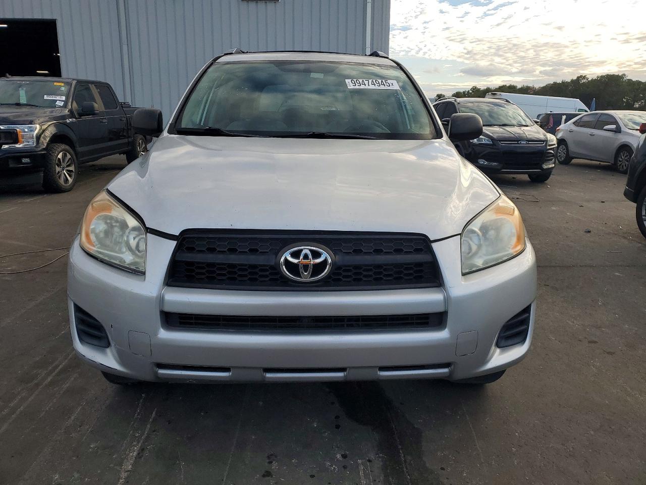 2010 TOYOTA RAV4 photo 5