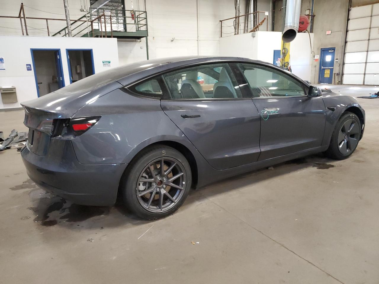2023 TESLA MODEL 3 photo 3