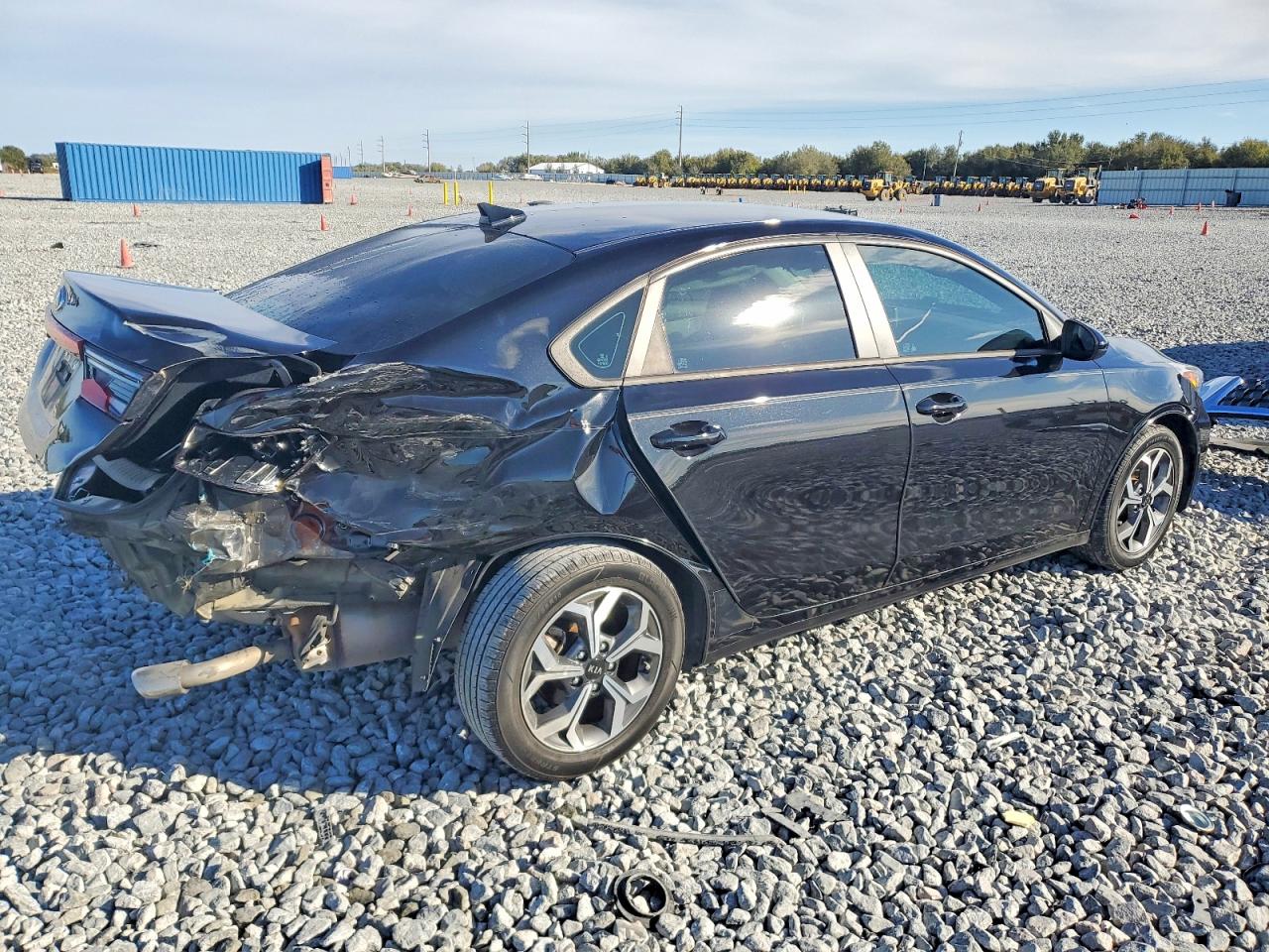 2021 KIA FORTE FE photo 3