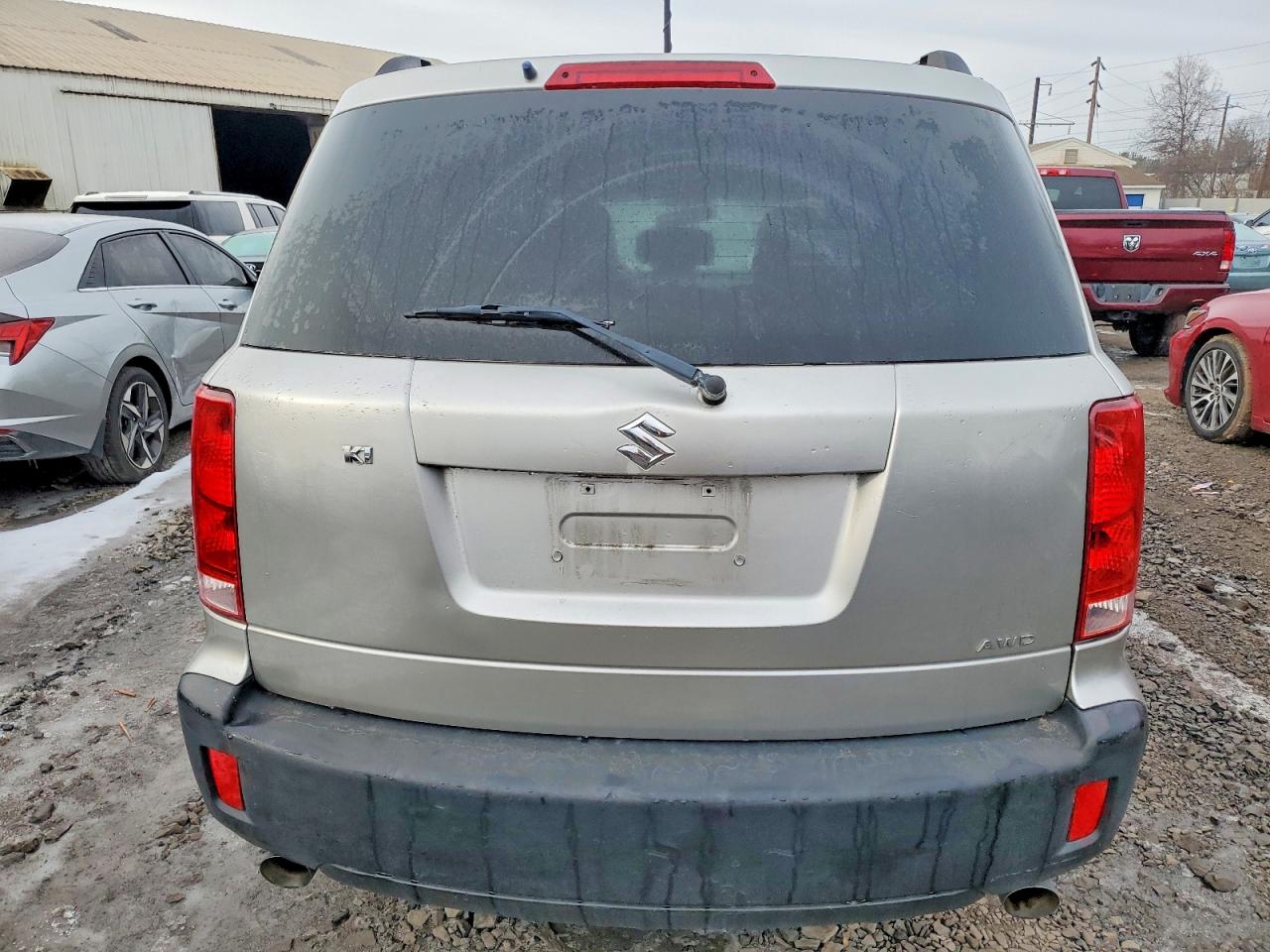 2007 SUZUKI XL7 photo 6