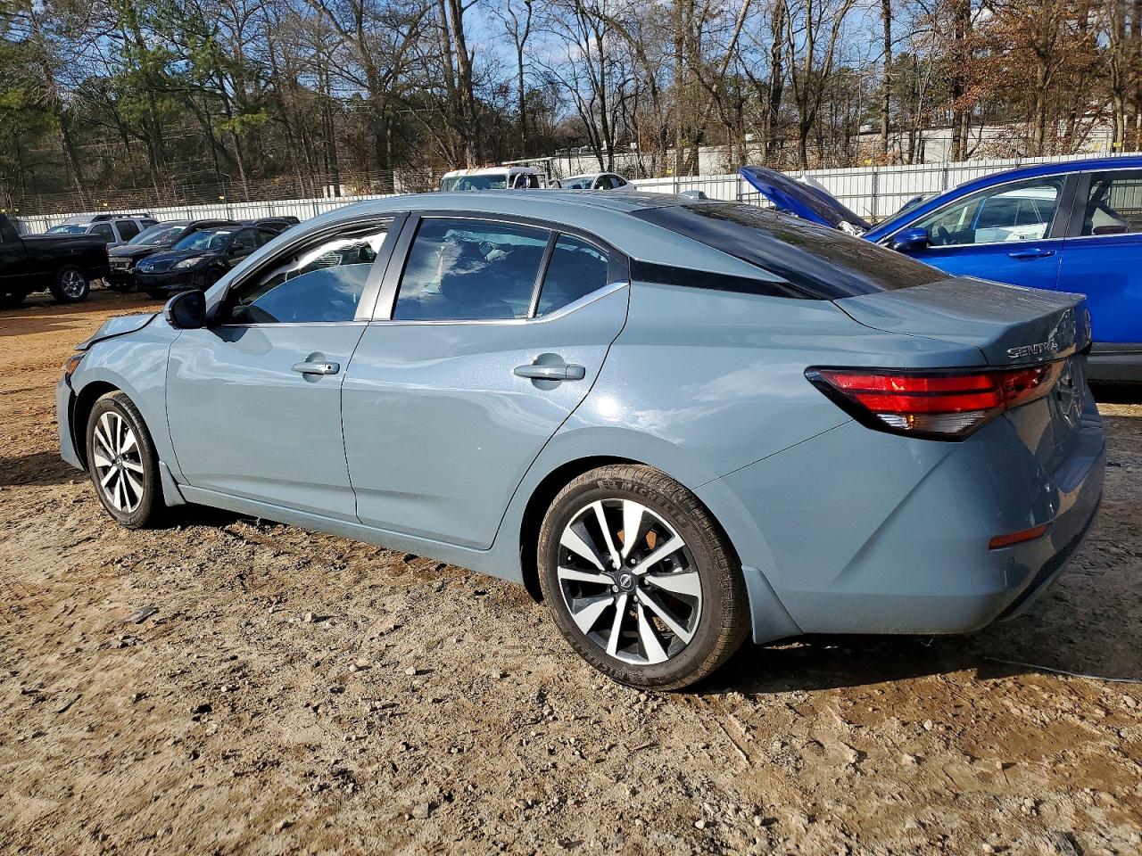2024 NISSAN SENTRA SV photo 2