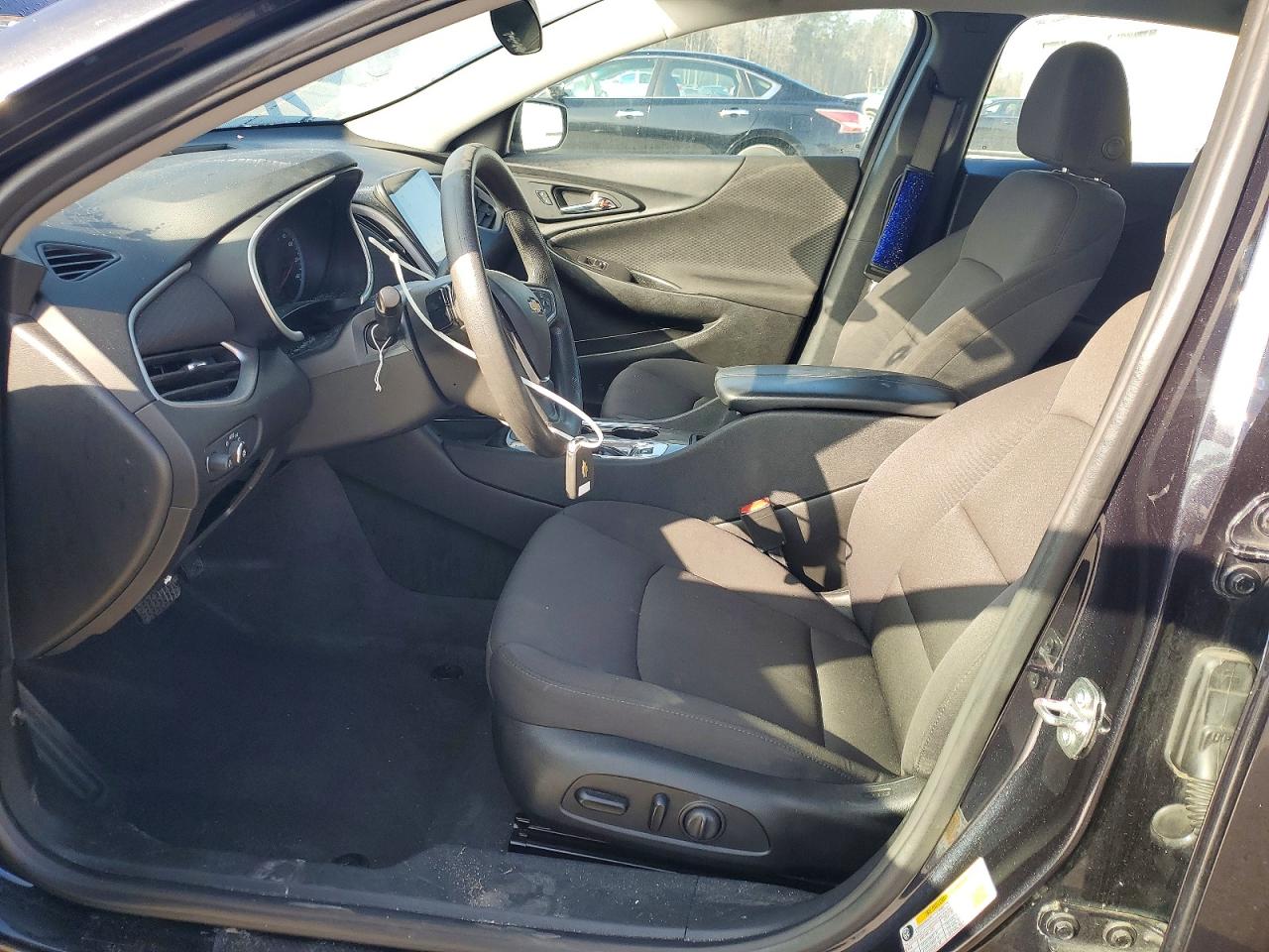 2023 CHEVROLET MALIBU LT photo 7