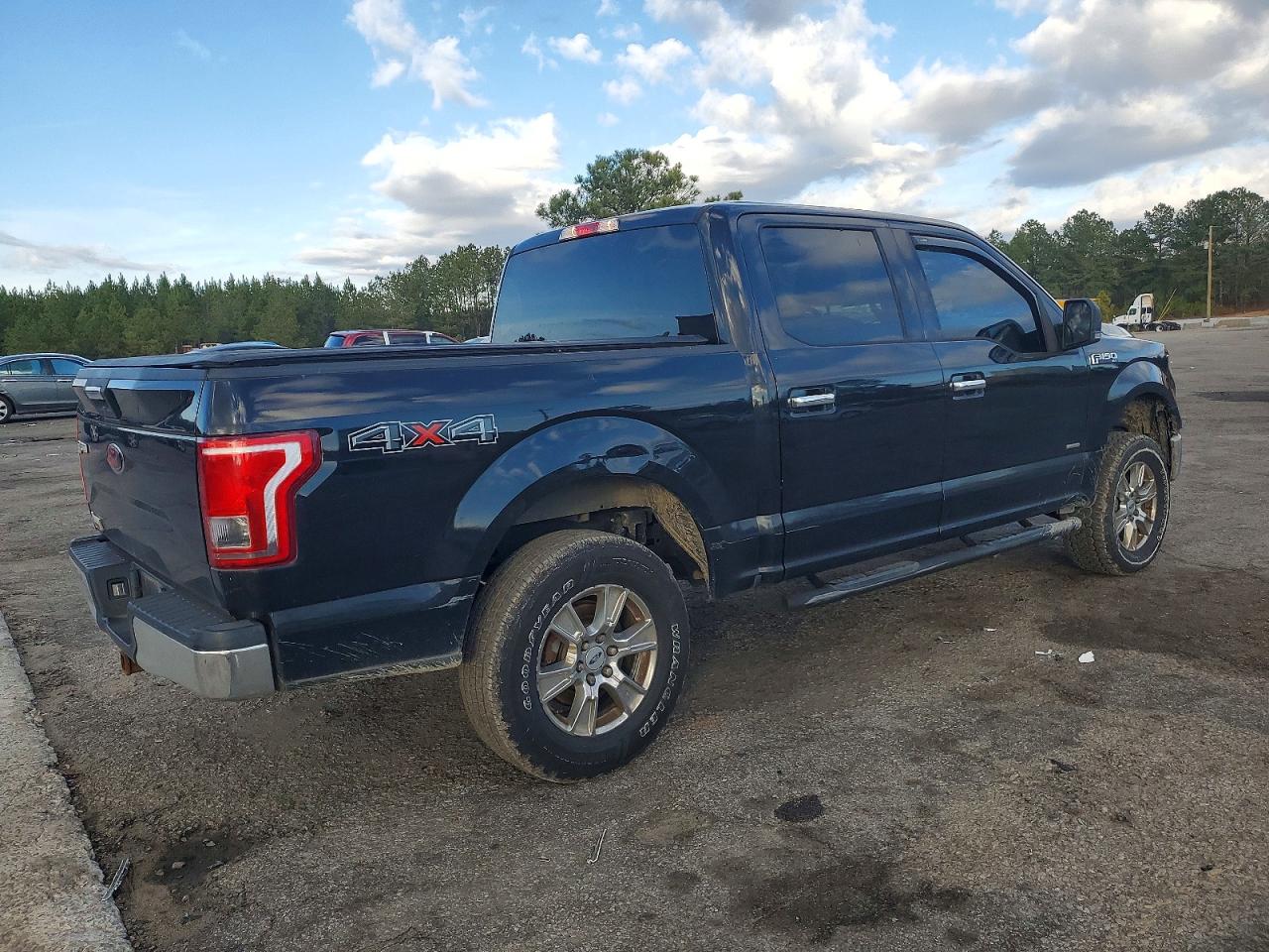2015 FORD F150 SUPERCREW photo 3