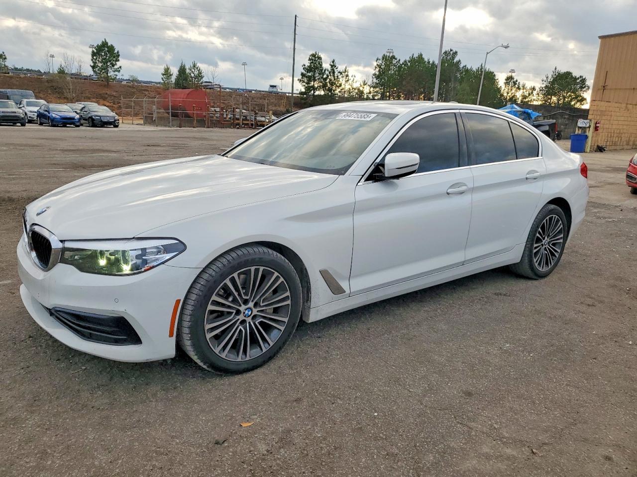 2019 BMW 530