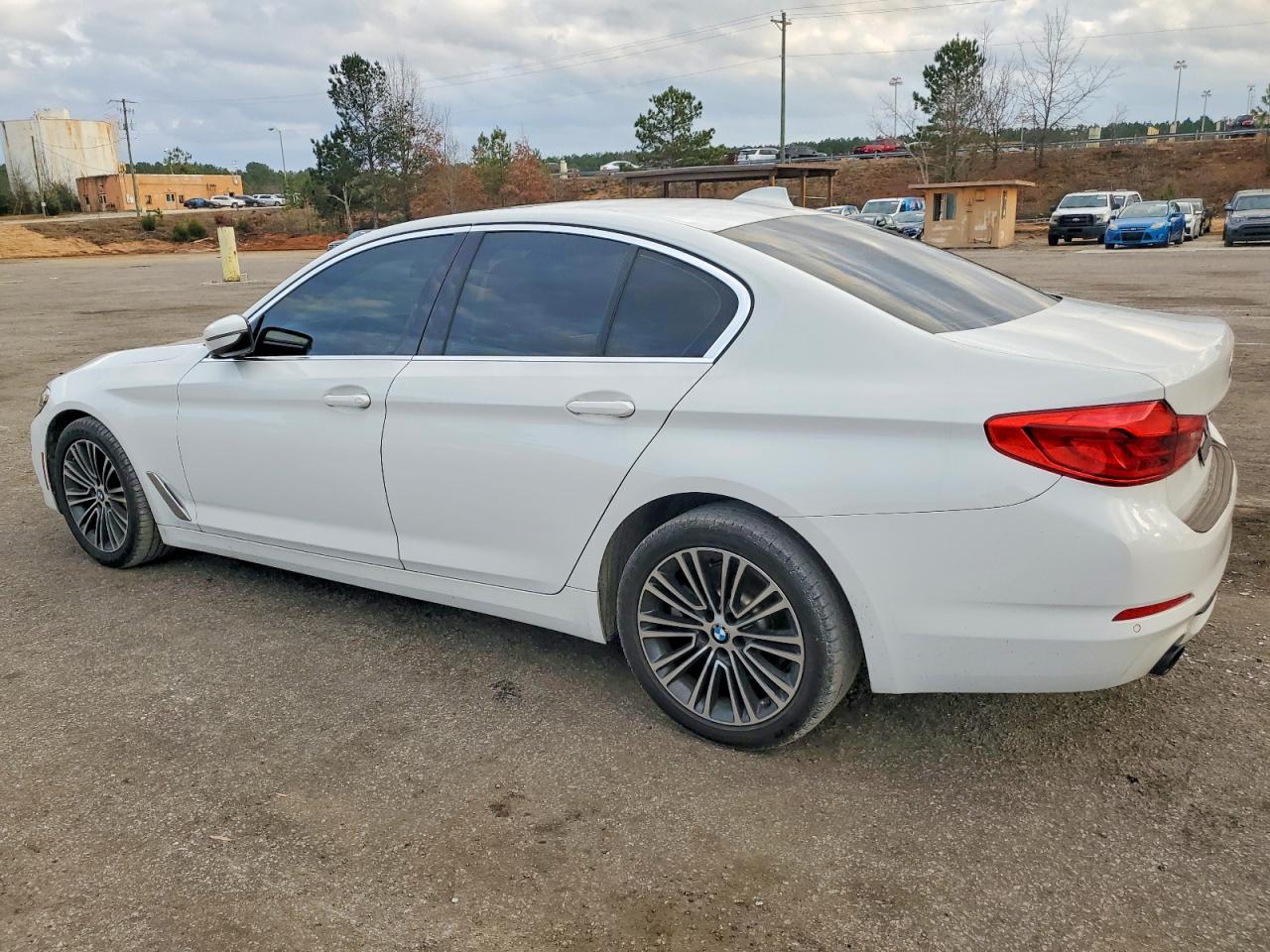 2019 BMW 530 I photo 2