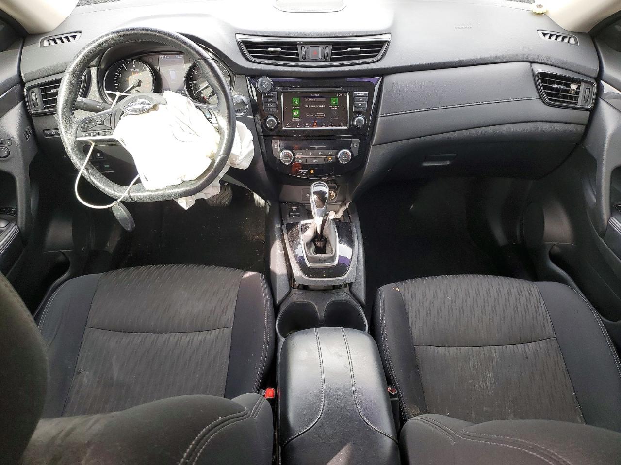 2019 NISSAN ROGUE SV photo 8