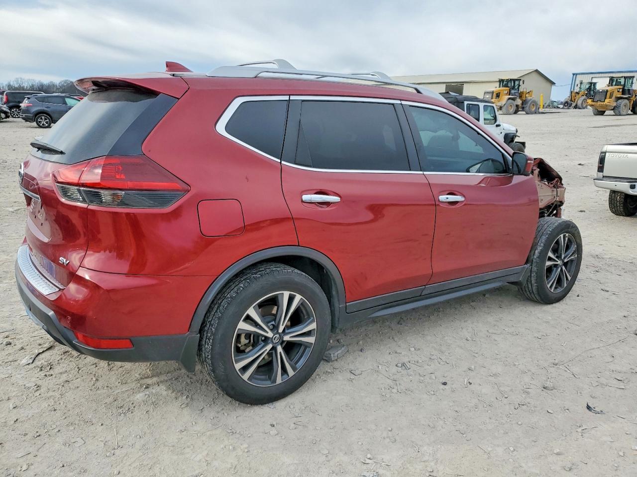 2019 NISSAN ROGUE SV photo 3
