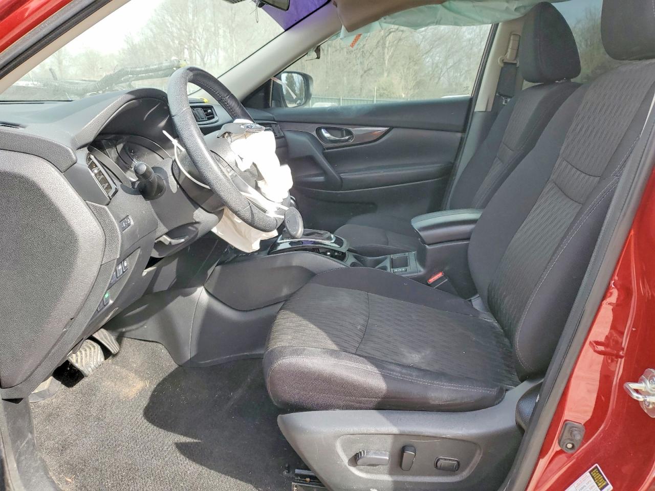 2019 NISSAN ROGUE SV photo 7