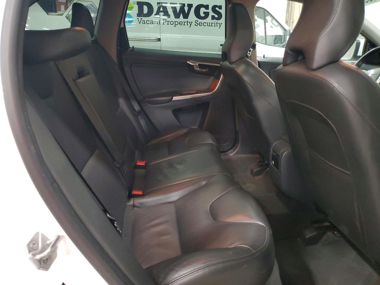 2017 VOLVO XC60 T5 INSCRIPTION photo 11