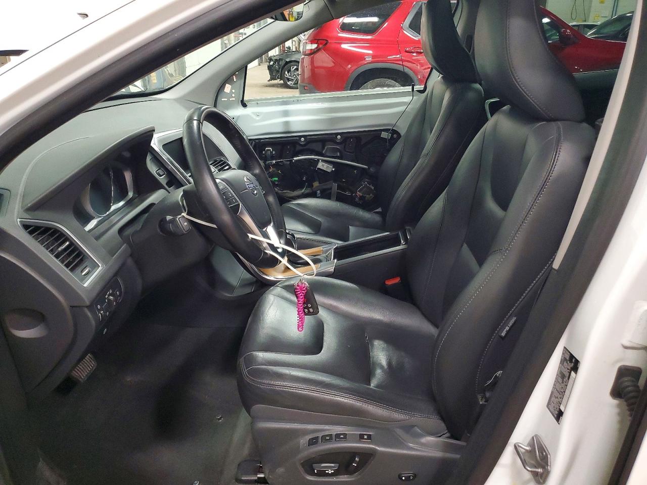 2017 VOLVO XC60 T5 INSCRIPTION photo 7