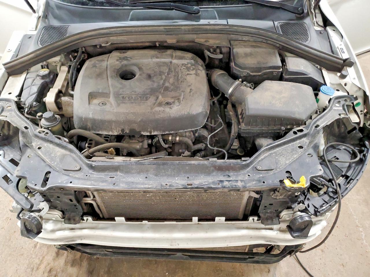 2017 VOLVO XC60 T5 INSCRIPTION photo 12