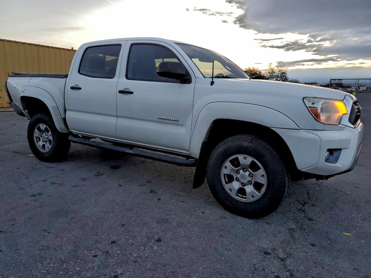 2012 TOYOTA TACOMA DOUBLE CAB PRERUNNER photo 4