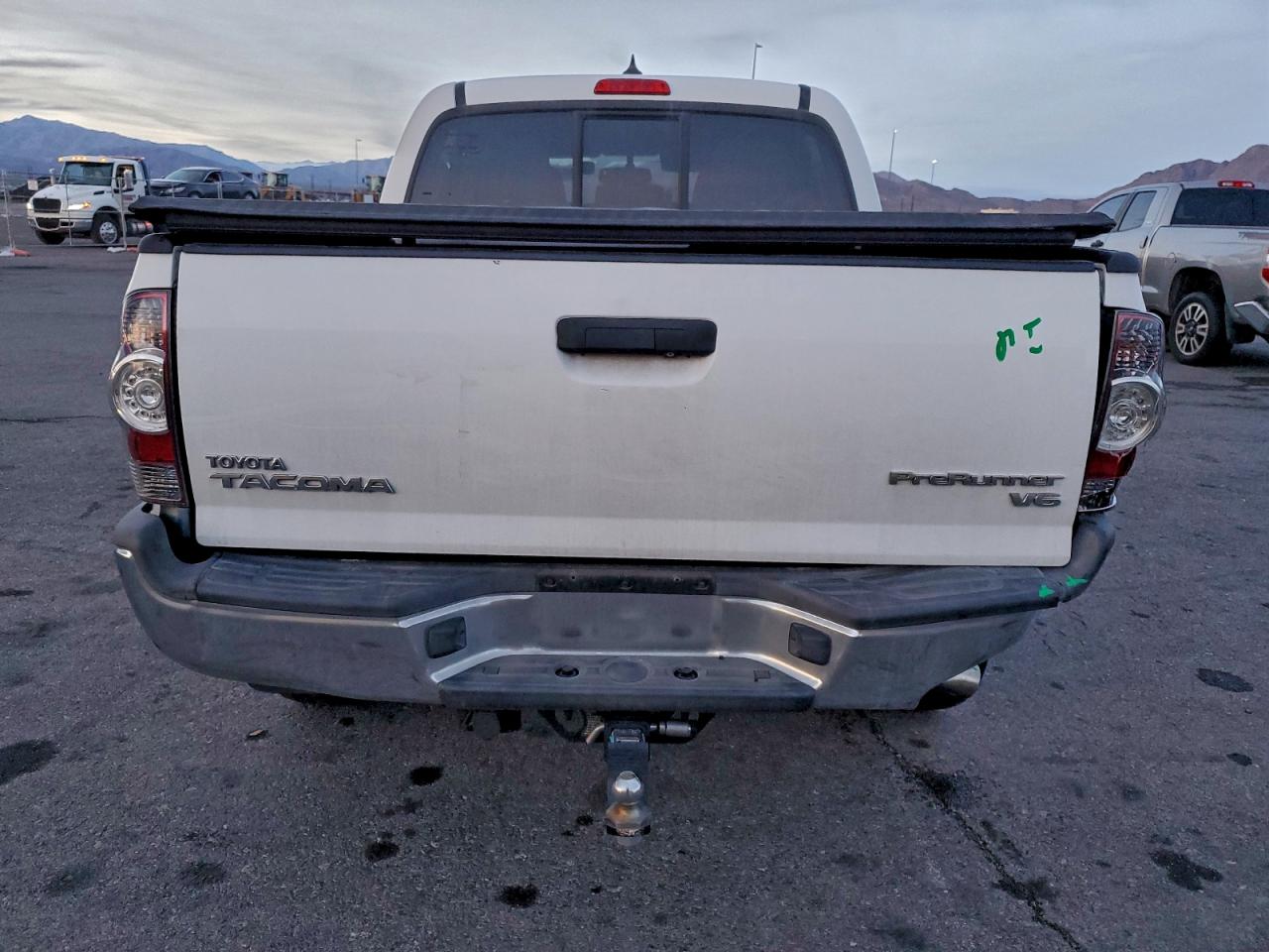 2012 TOYOTA TACOMA DOUBLE CAB PRERUNNER photo 6