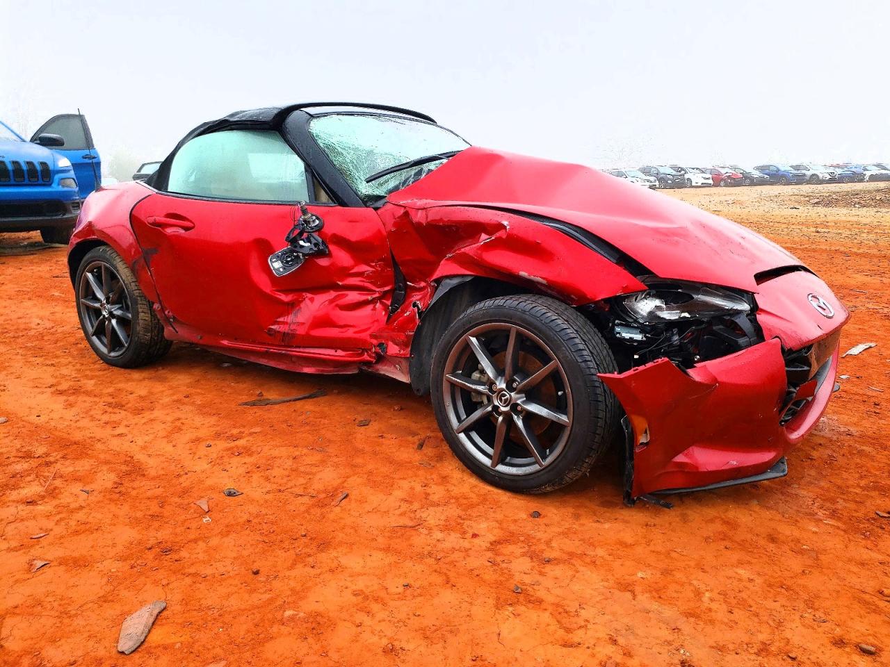 2017 MAZDA MX-5 MIATA GRAND TOURING photo 4