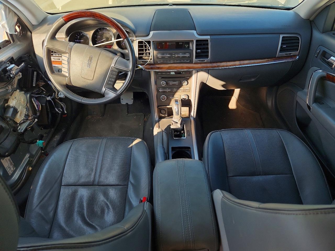 2010 LINCOLN MKZ photo 22