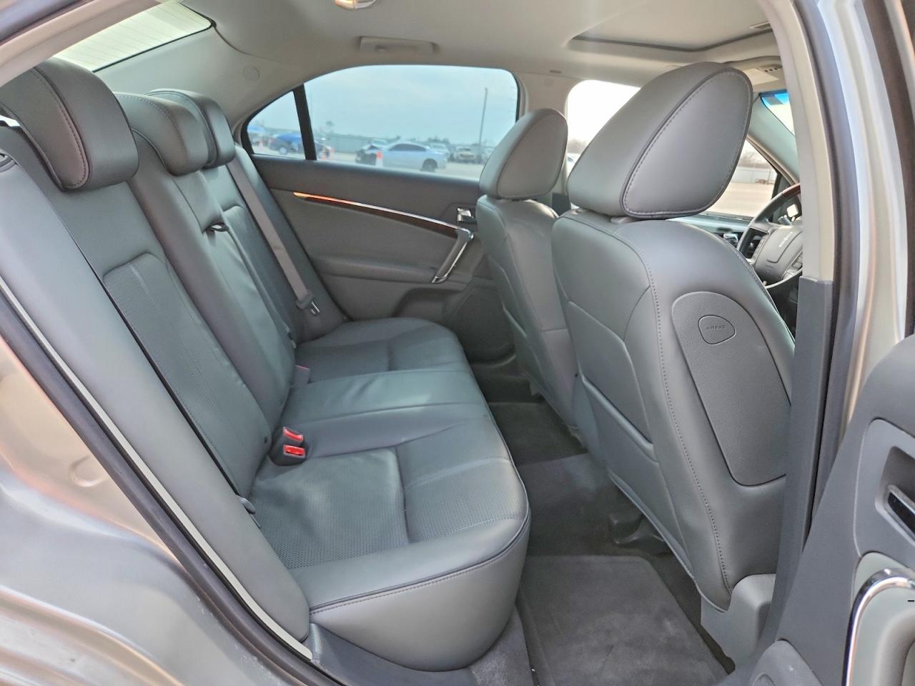 2010 LINCOLN MKZ photo 28