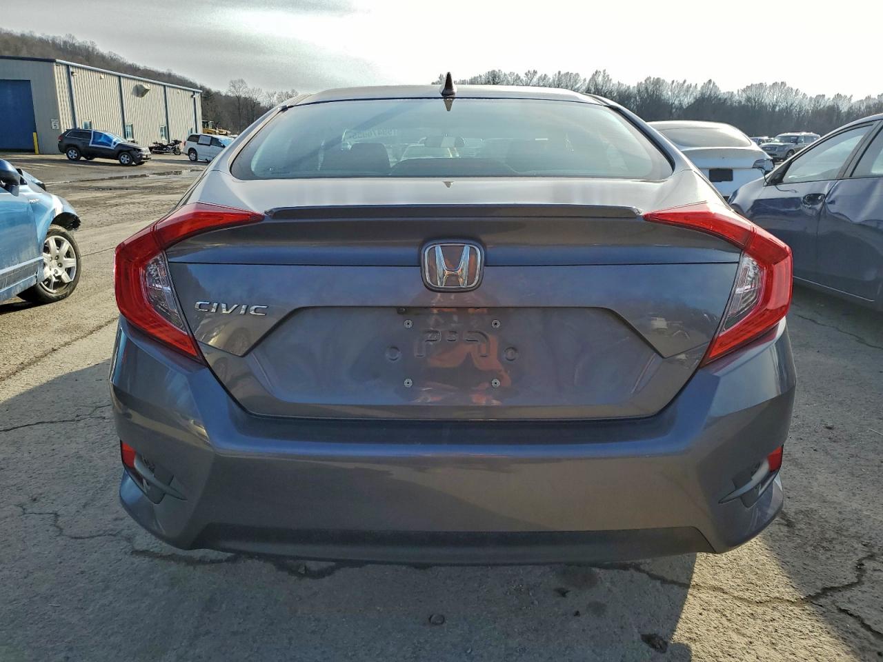2016 HONDA CIVIC EX photo 6