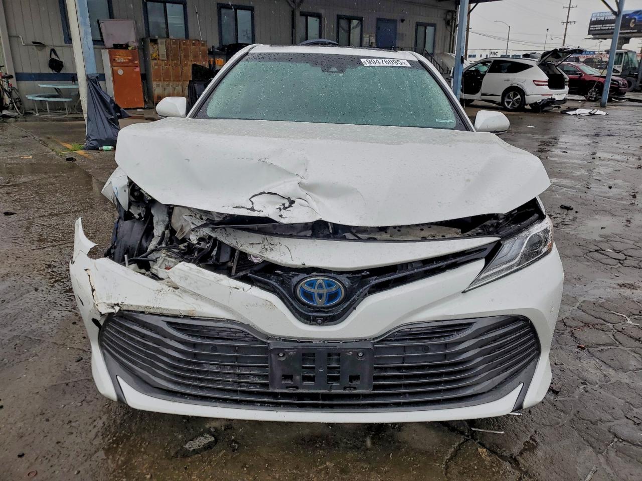 2018 TOYOTA CAMRY HYBRID photo 5