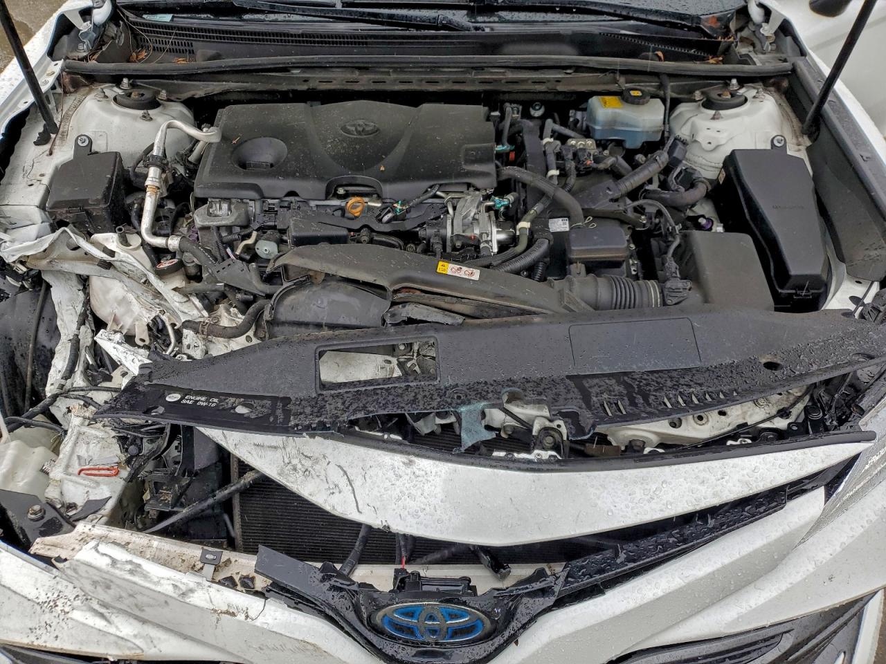 2018 TOYOTA CAMRY HYBRID photo 11