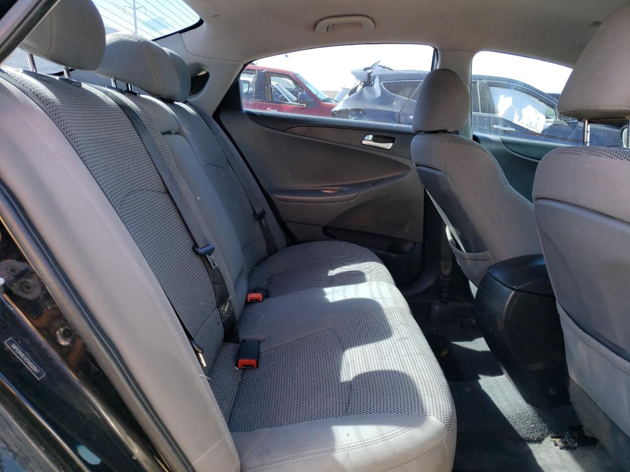 2012 HYUNDAI SONATA GLS photo 19