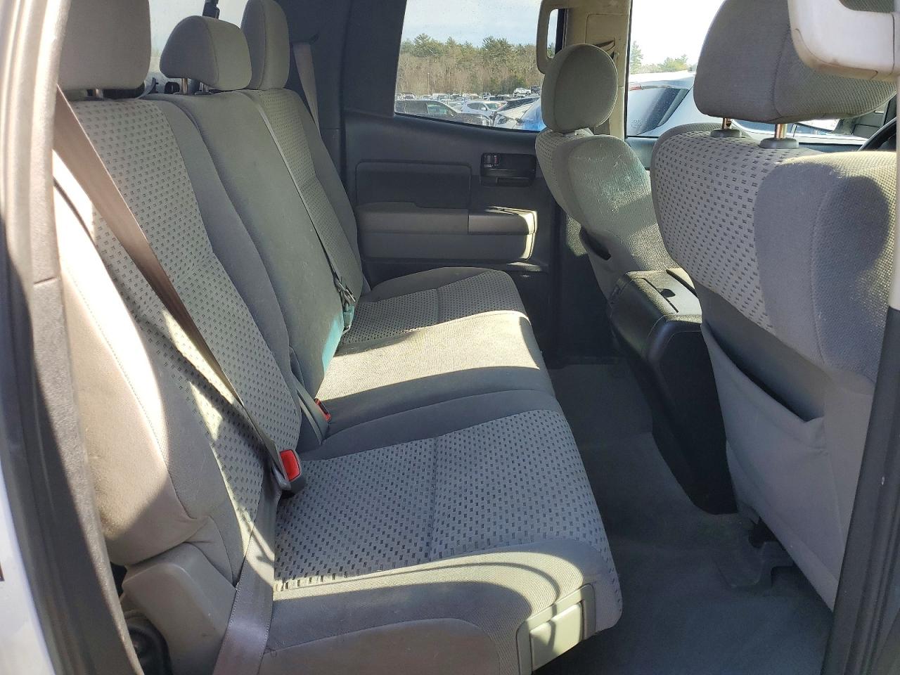 2010 TOYOTA TUNDRA DOUBLE CAB SR5 photo 10