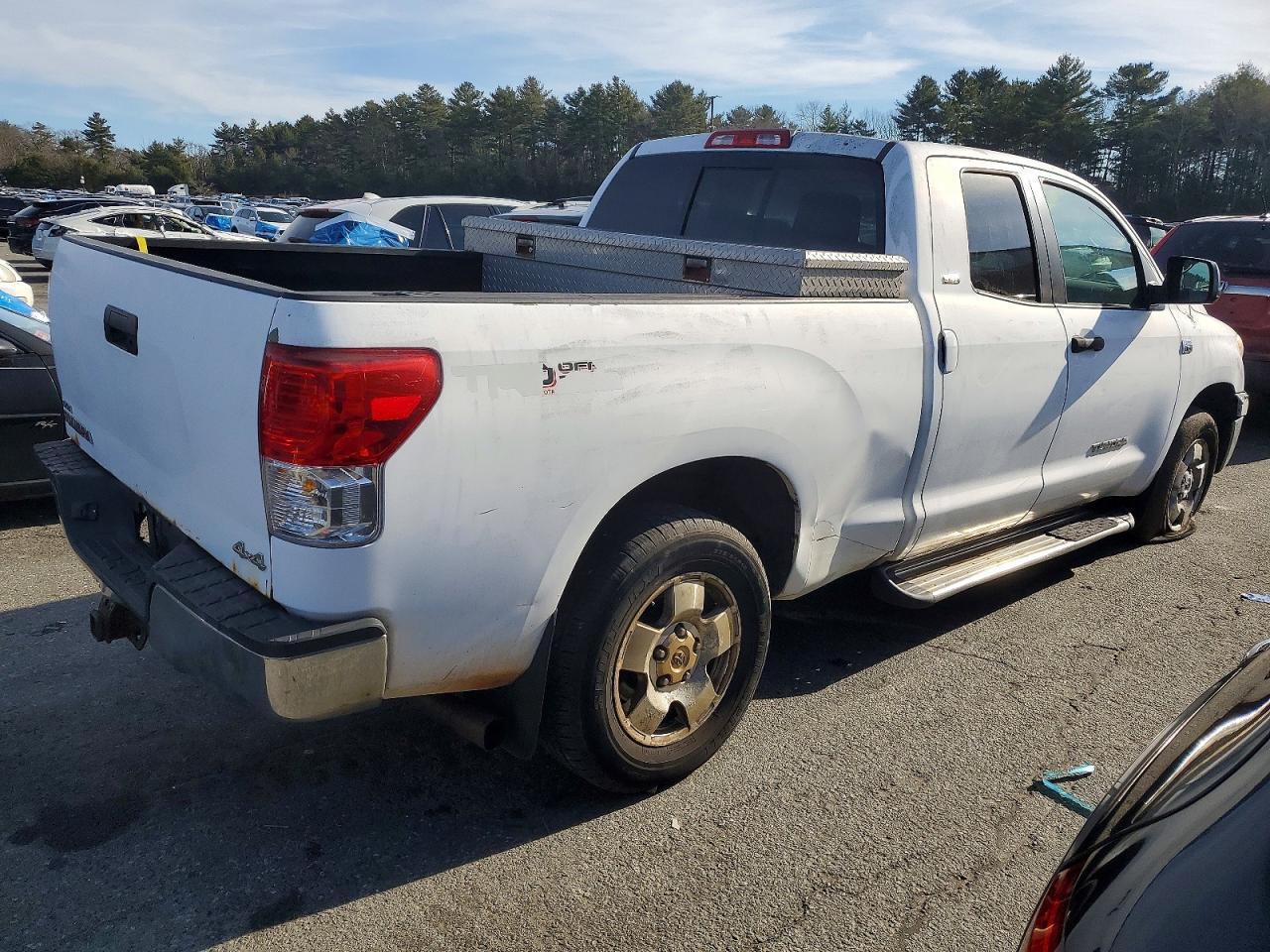 2010 TOYOTA TUNDRA DOUBLE CAB SR5 photo 3