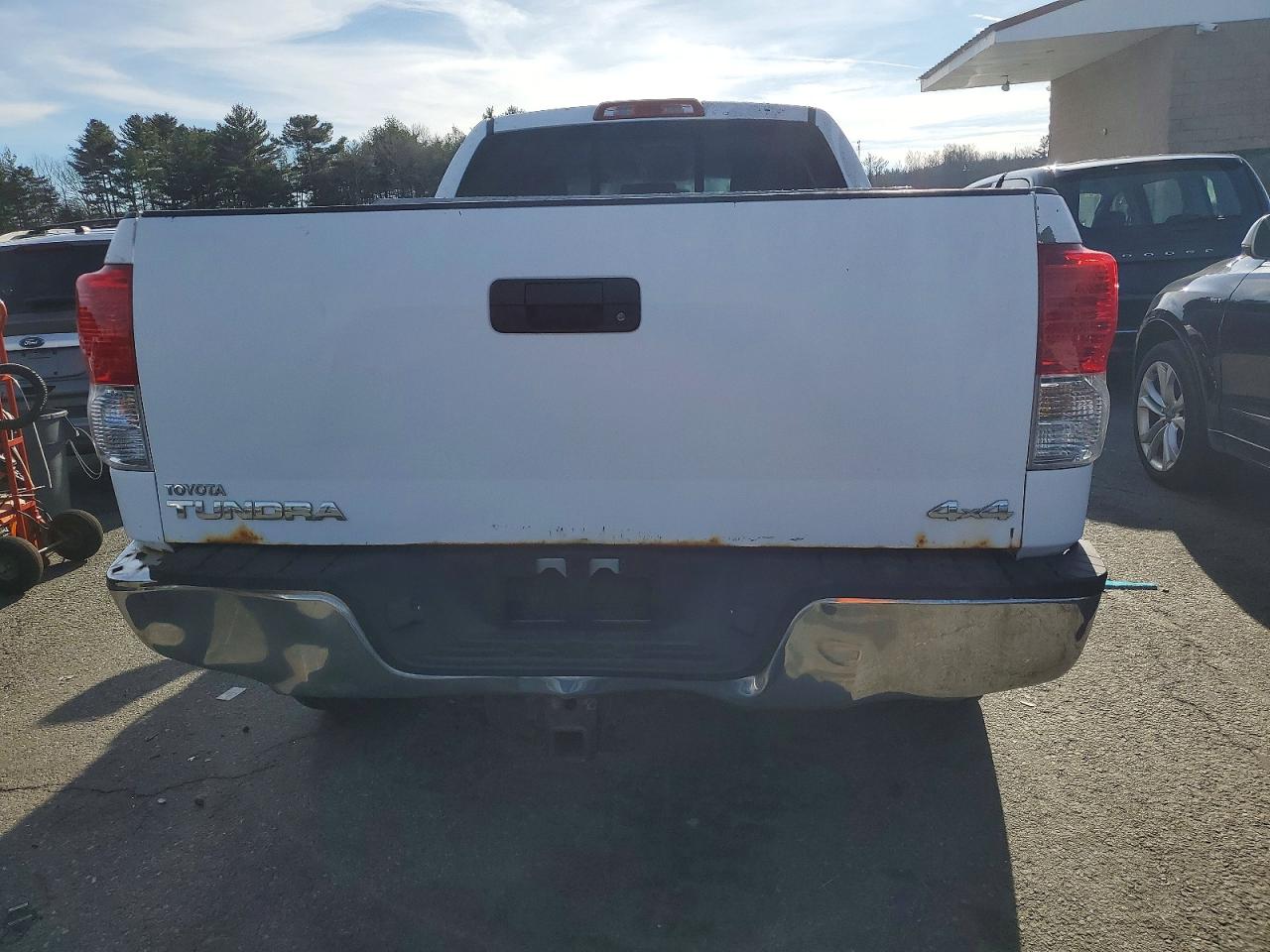 2010 TOYOTA TUNDRA DOUBLE CAB SR5 photo 6