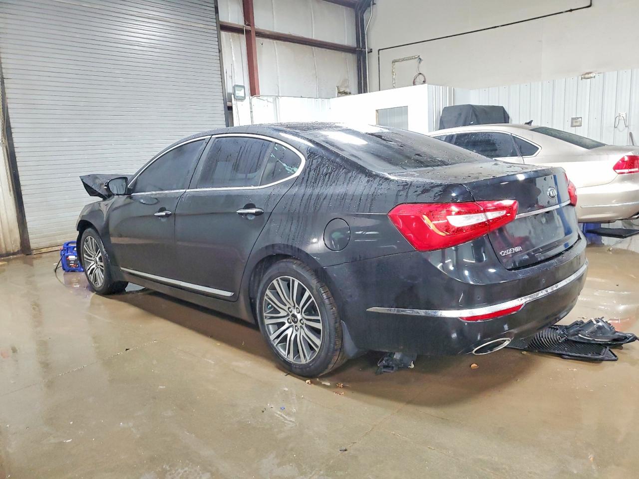 2015 KIA CADENZA PREMIUM photo 2